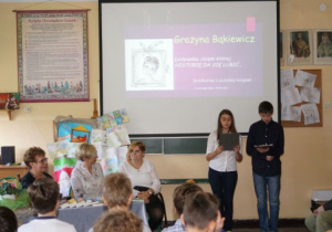 Spotkanie z pisarką Grażyną Bąkiewicz.