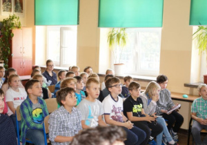 Spotkanie z pisarką Grażyną Bąkiewicz.