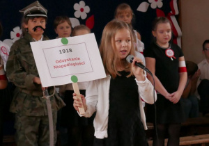 Szkolne Święto Niepodległości.
