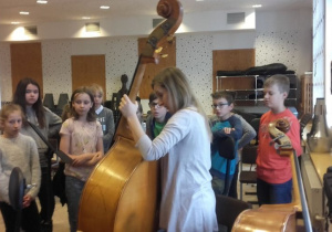 Na warsztatach artystycznych w Teatrze Wielkim.