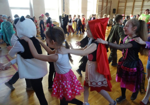 Bal karnawałowy.