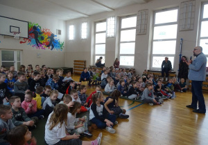 Spotkanie z pisarzem Waldemarem Cichoniem.