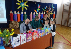 Spotkanie z pisarzem Waldemarem Cichoniem.