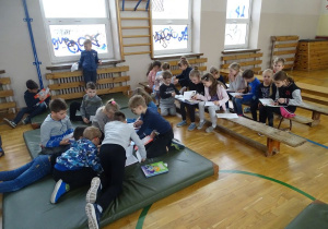 Spotkanie z pisarzem Waldemarem Cichoniem.