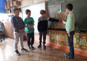 Dziel się uśmiechem- podsumowanie projektu w klasie 3.