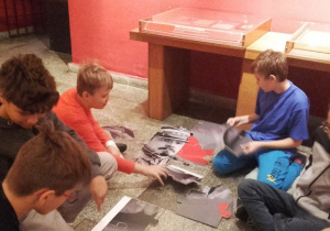 Lekcja muzealna w Muzeum Tradycji Niepodległościowych.