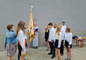 Uroczyste przekazanie sztandaru szkoły