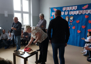 Konkurs dziadek Krawiec