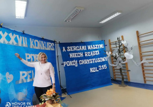 Pani dyrektor opowiada o konkursie.