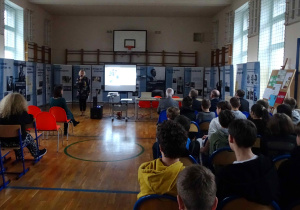 Powitanie gości przez p. Dyrektor
