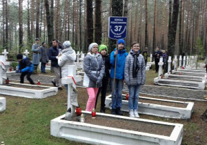 Delegacja uczniów SP 37 w Łodzi.