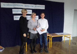Rozstrzygnięcie XI Międzyszkolnego Konkursu Plastycznego „ Świąteczne Cuda” pod hasłem CHOINKA.