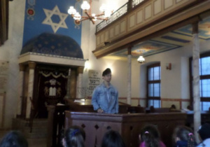 Wycieczka do synagogi.
