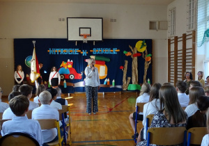 Dyrektor SP37 uroczyście otwiera rok szkolny 2025/2026