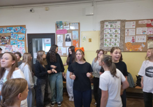 Taneczne przerwy w akcji dla piesków i kotków