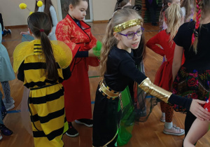 pszczółka, japonka i wojowniczka