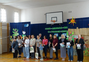 Zdjęcie grupowe nauczycieli