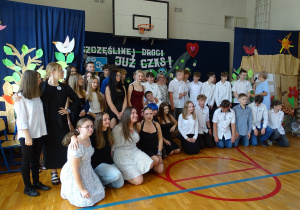 Zdjęcie grupowe klas ósmych