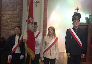 Poczet sztandarowy