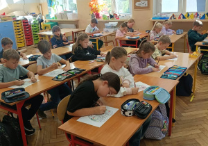 Praca w ławkach szkolnych